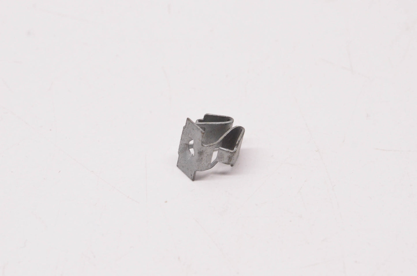 New OEM Ford N806511S301 Exterior Clip Nut NOS