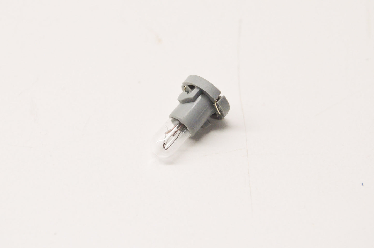 New OEM Ford E6DZ13B765E Bulb NOS