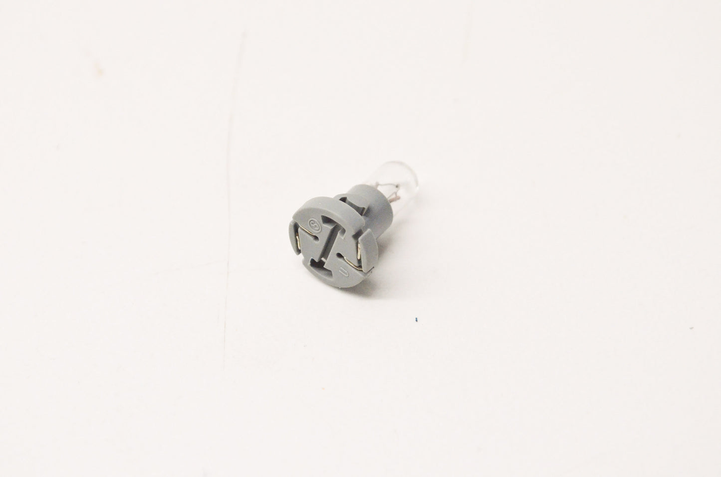 New OEM Ford E6DZ13B765E Bulb NOS