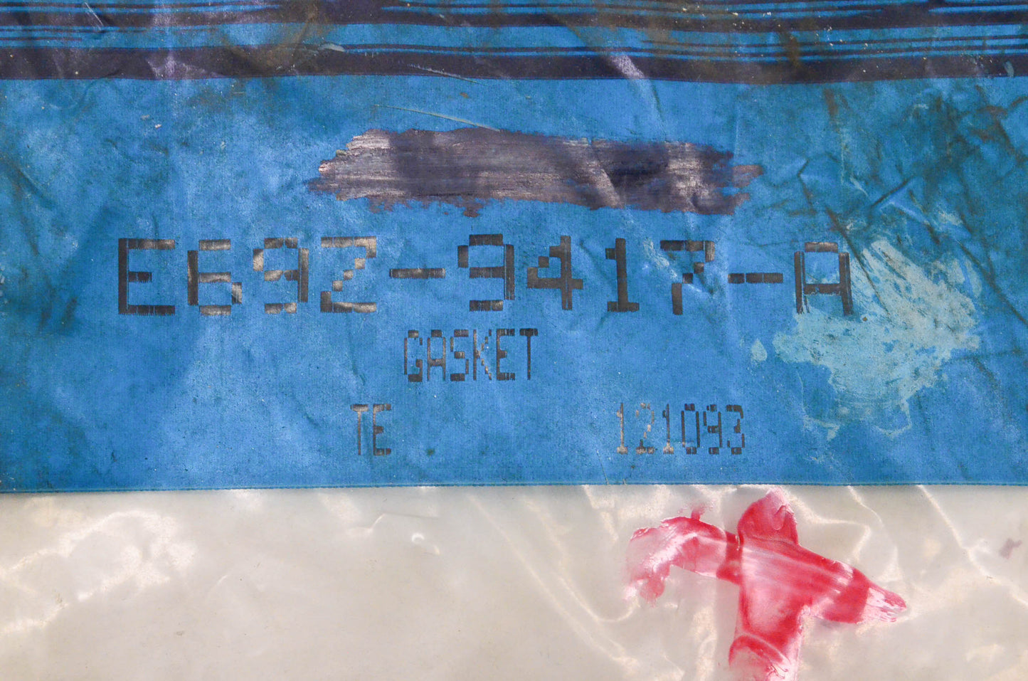 New OEM Ford E69Z9417A Fuel Pump Mounting Gasket NOS