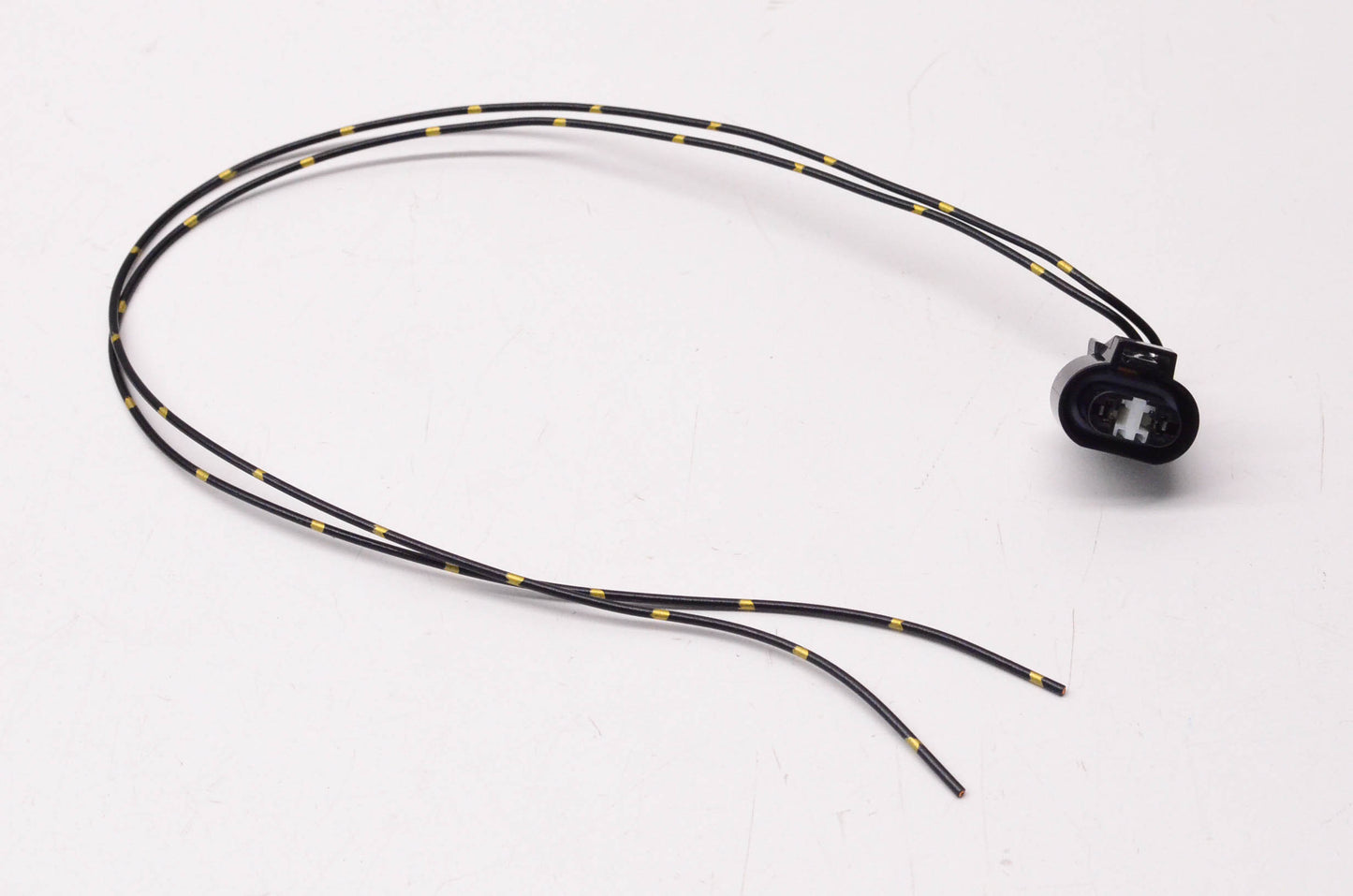 Mitsubishi MB943630 Headlamp Wiring Harness NOS