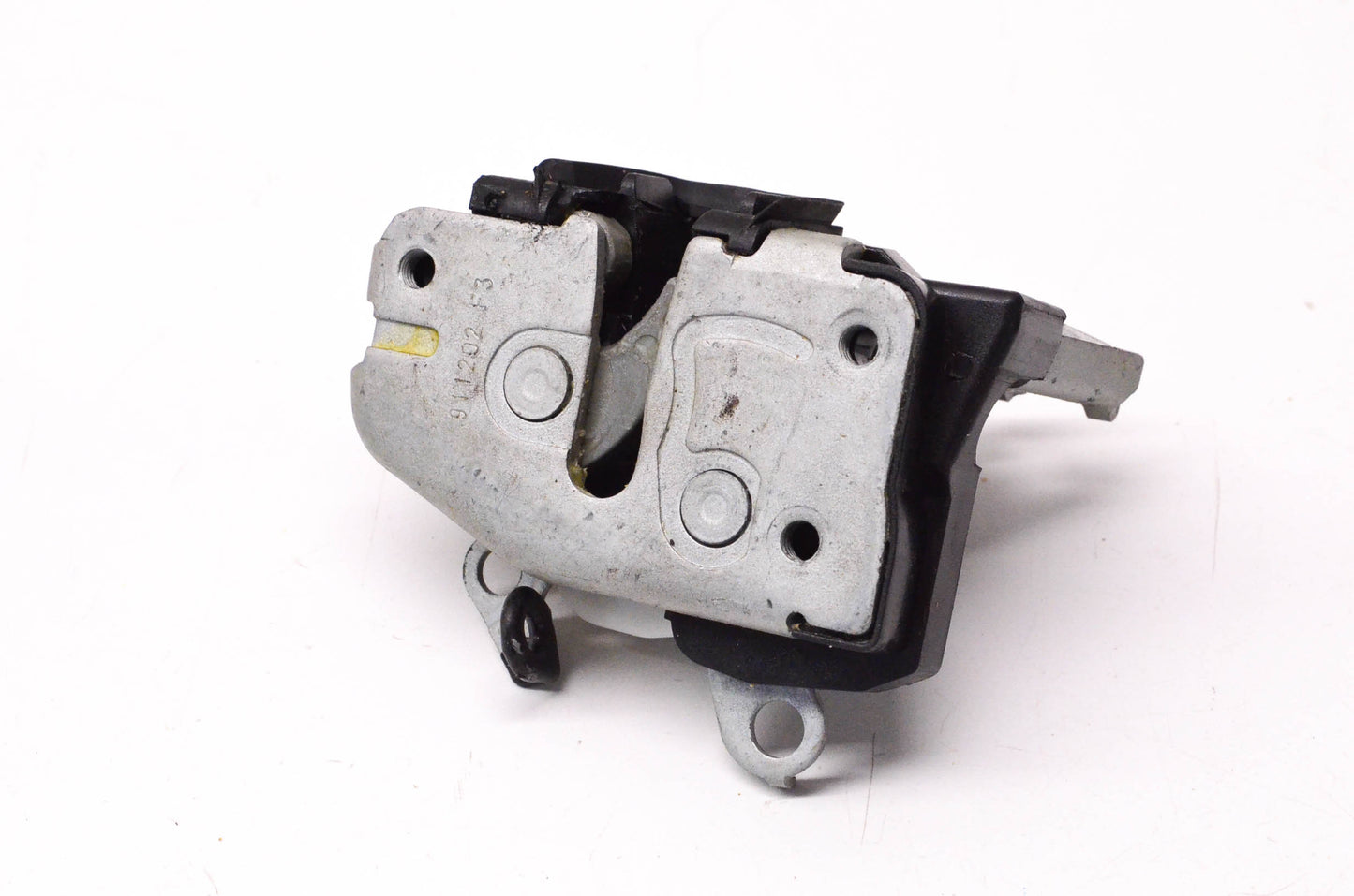 New OEM Ford 3F2Z5421812AA Door Latch NOS