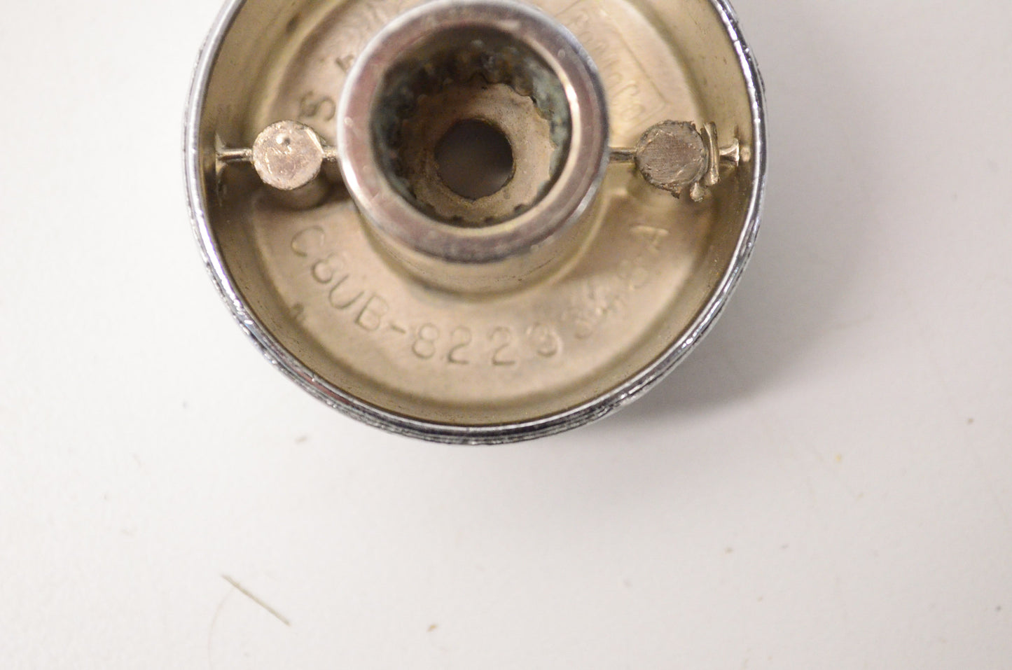 New OEM Ford C8UB8223348A Interior Window Crank NOS