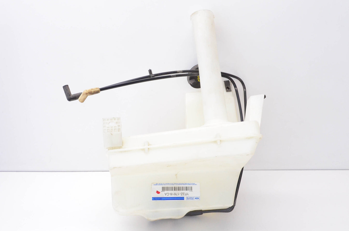 New OEM Ford YF2Z17618CA Windstar Windshield Washer Reservoir NOS