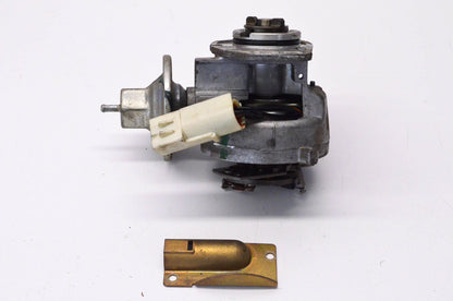 OEM Ford DA-1786, E1FZ12127A Distributor