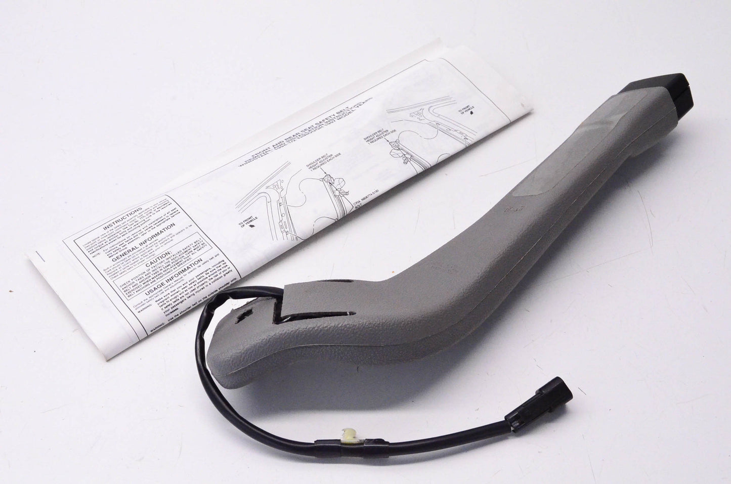 New OEM Ford 1F2Z1661203BAB Seat Belt Receptacle NOS