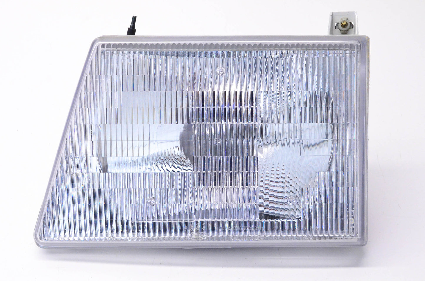 New OEM Ford F8UZ13008BA Front Lamp Assembly NOS