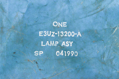 New OEM Ford E3UZ13200A, 241990 Amber Light Assembly NOS