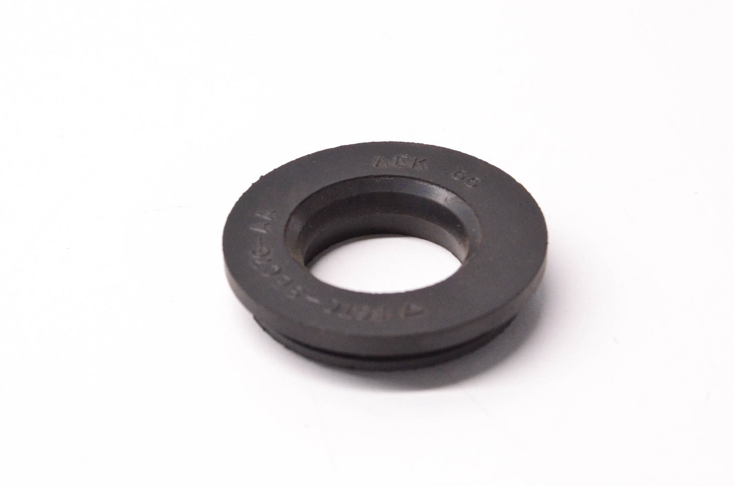 New OEM Ford F6TC-9B076-AA, F6TC9B076AA Grommet NOS