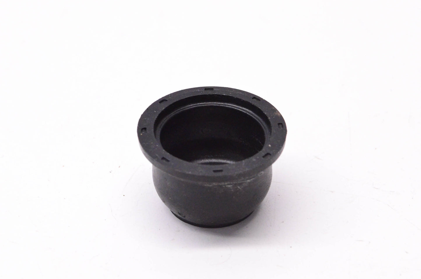 New OEM Ford E7GZ-3A105-A Dust Seal NOS