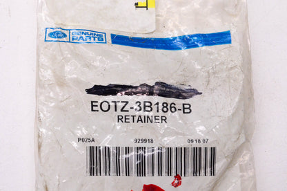 New OEM Ford EOTZ-3B186-B Retainer NOS