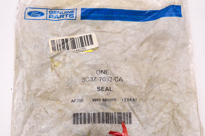 New OEM Ford 3C3Z-7052-CA Transmission Extension Housing Seal NOS