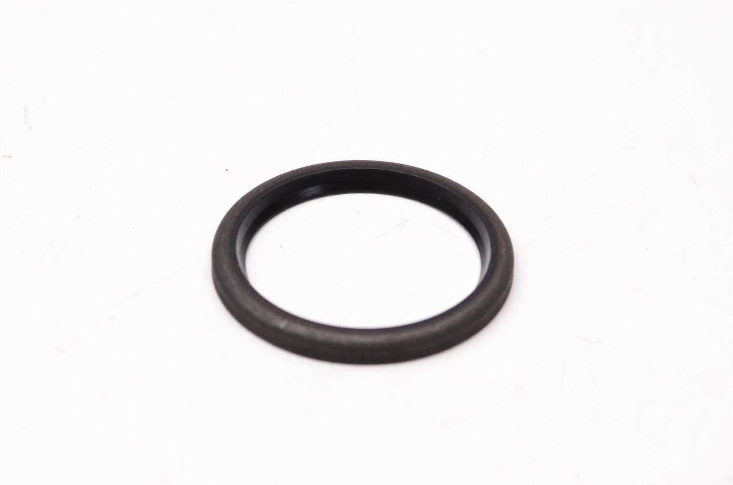 New OEM Ford E3TZ-3B470-B Spindle Hub Seal NOS
