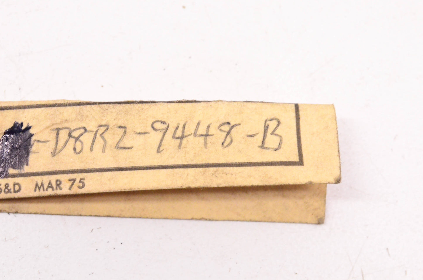 New OEM Ford D8RZ-9448-B Gasket NOS