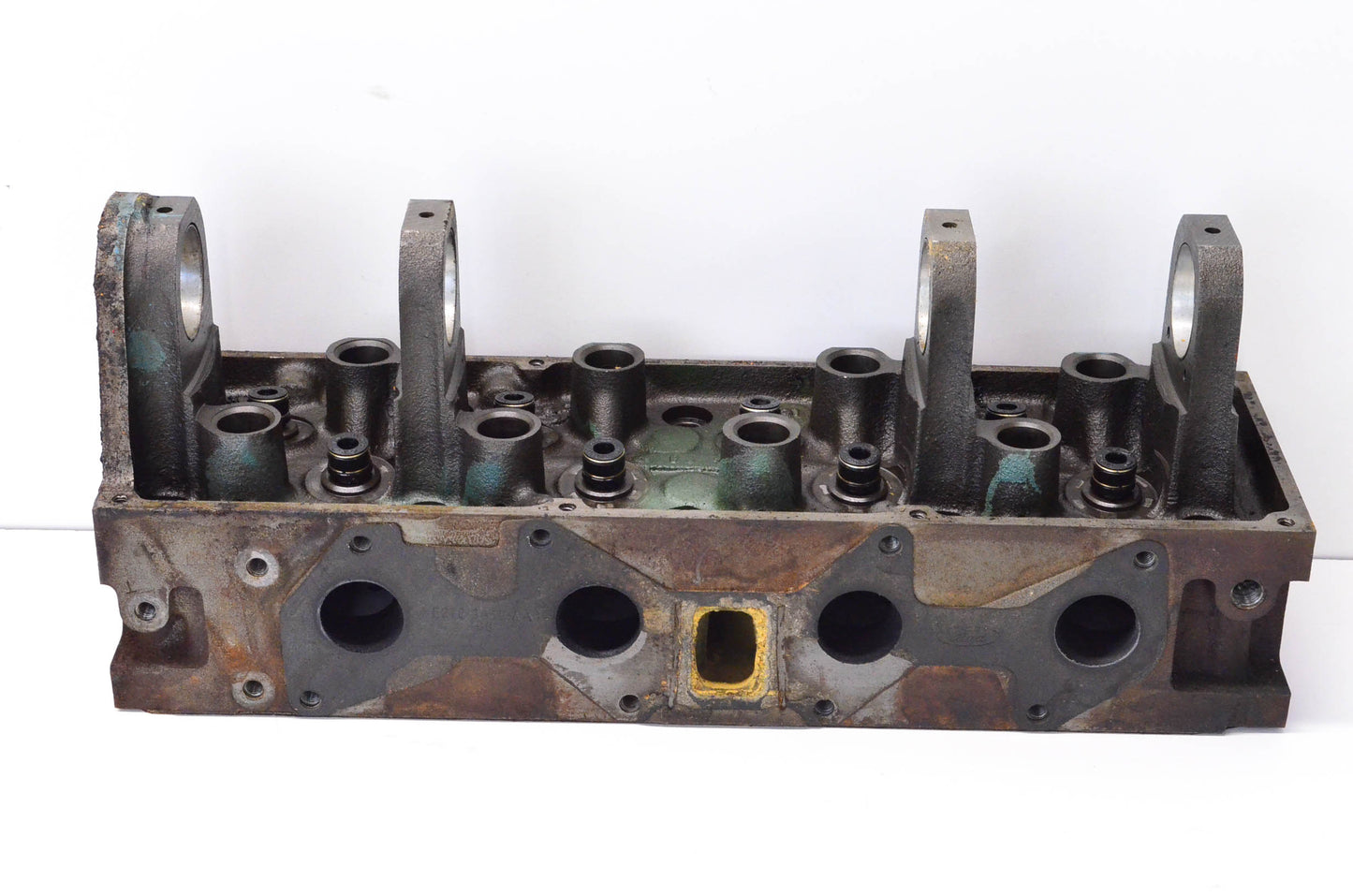 OEM Ford E4TZ-6049-C 1984 Ranger Bronco II Cylinder Head