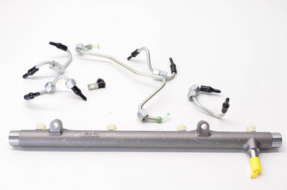 New OEM Ford 8C3Z-9T287-BA Ford F-250 F-350 F-450 F-550 Fuel Manifold Kit NOS