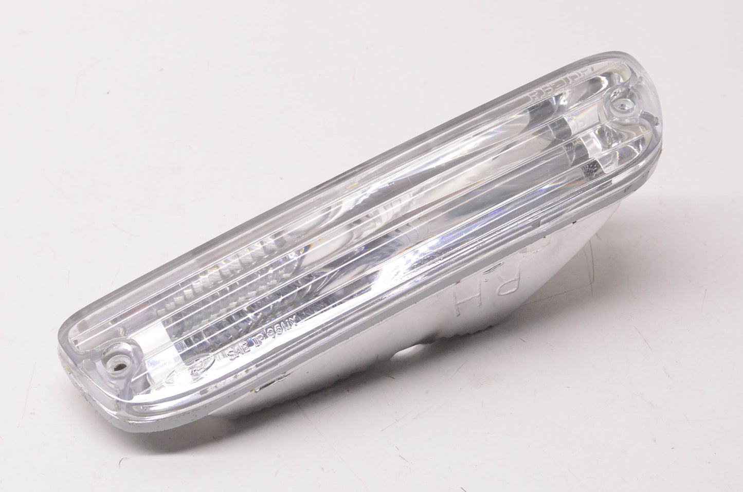 New OEM Ford F5MY-13200-A 1995-97 Grand Marquis Bumper Mounted Parking Light NOS
