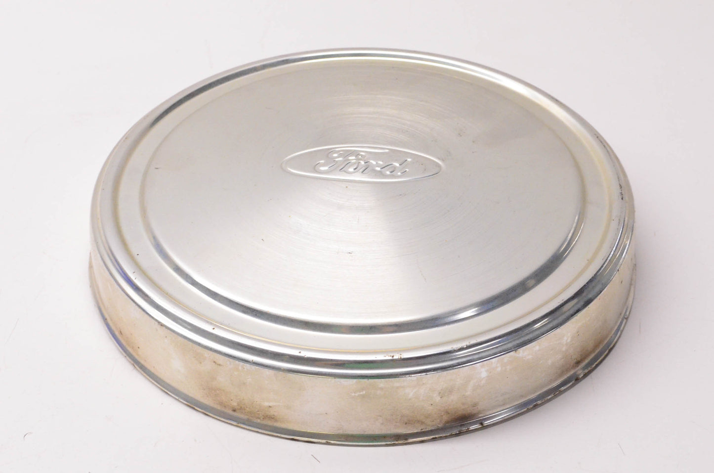 New OEM Ford F2UA-1130-TA 1992-2003 Ford E-150 Dog Dish Hub Cap NOS