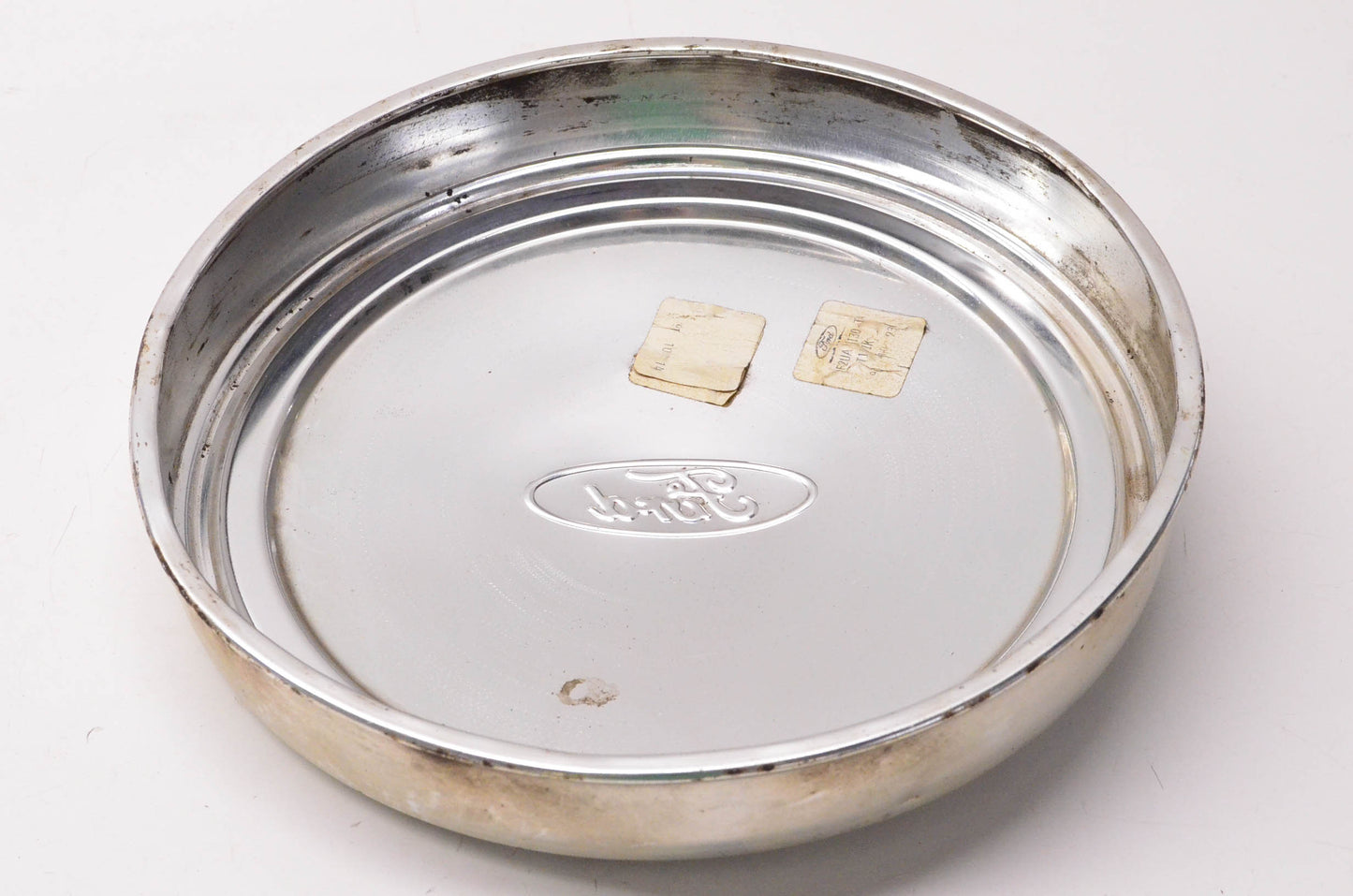 New OEM Ford F2UA-1130-TA 1992-2003 Ford E-150 Dog Dish Hub Cap NOS