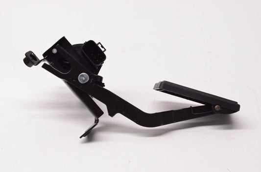 New OEM Ford 2003-2005 Ford Truck/Van Powerstroke Accelerator Pedal NOS
