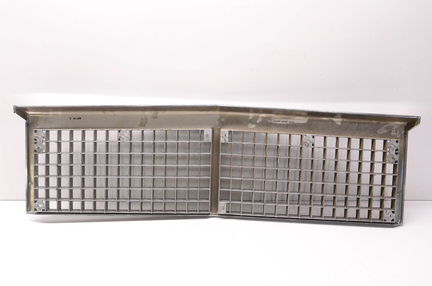 New OEM Ford E0AZ-8200-B 1980-1982 Ford Crown Victoria Chrome Grille NOS