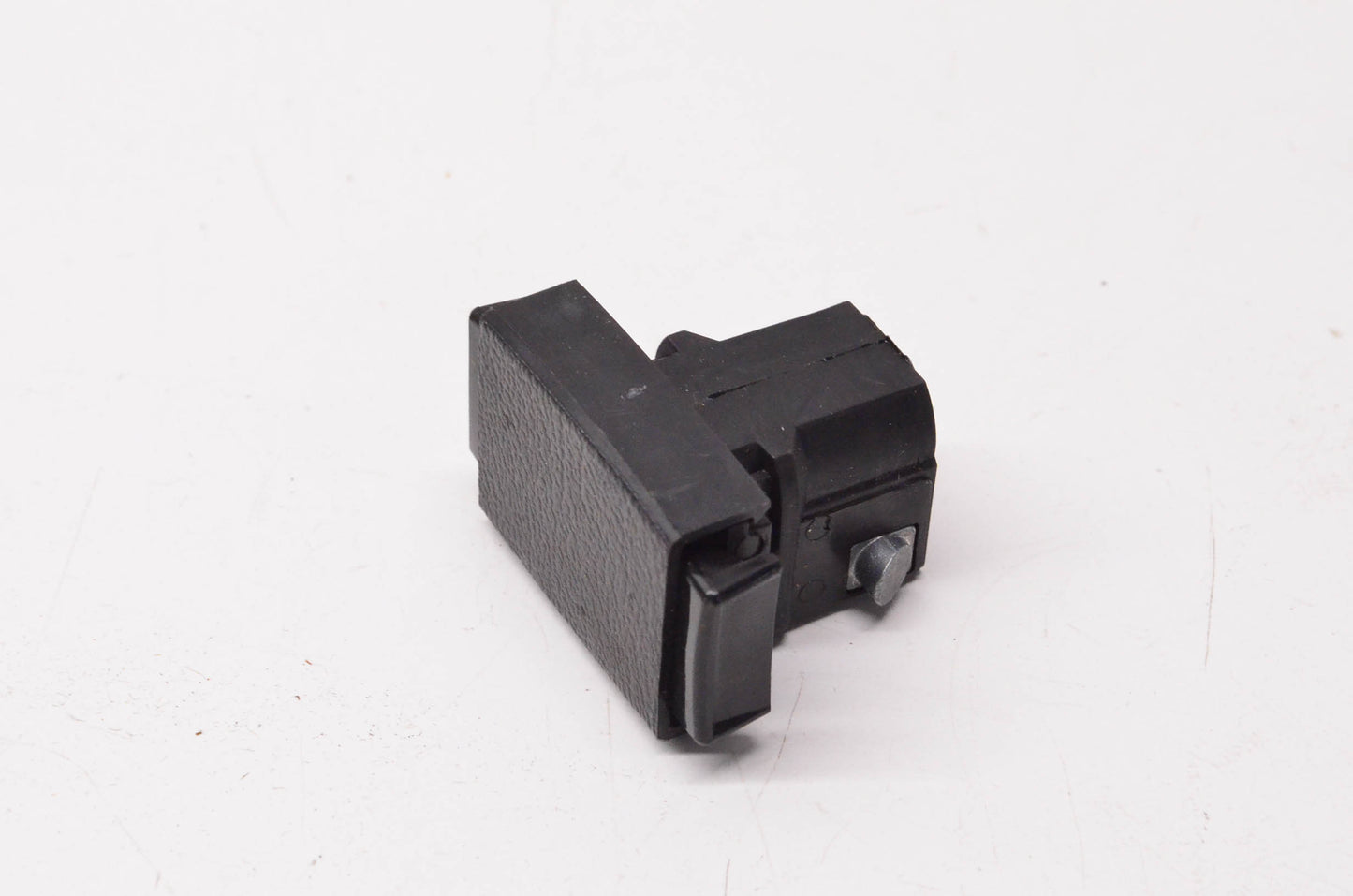 New OEM Ford 1980-1985 Ford Bronco F-150 F-250 F-350 Glove Box Latch NOS