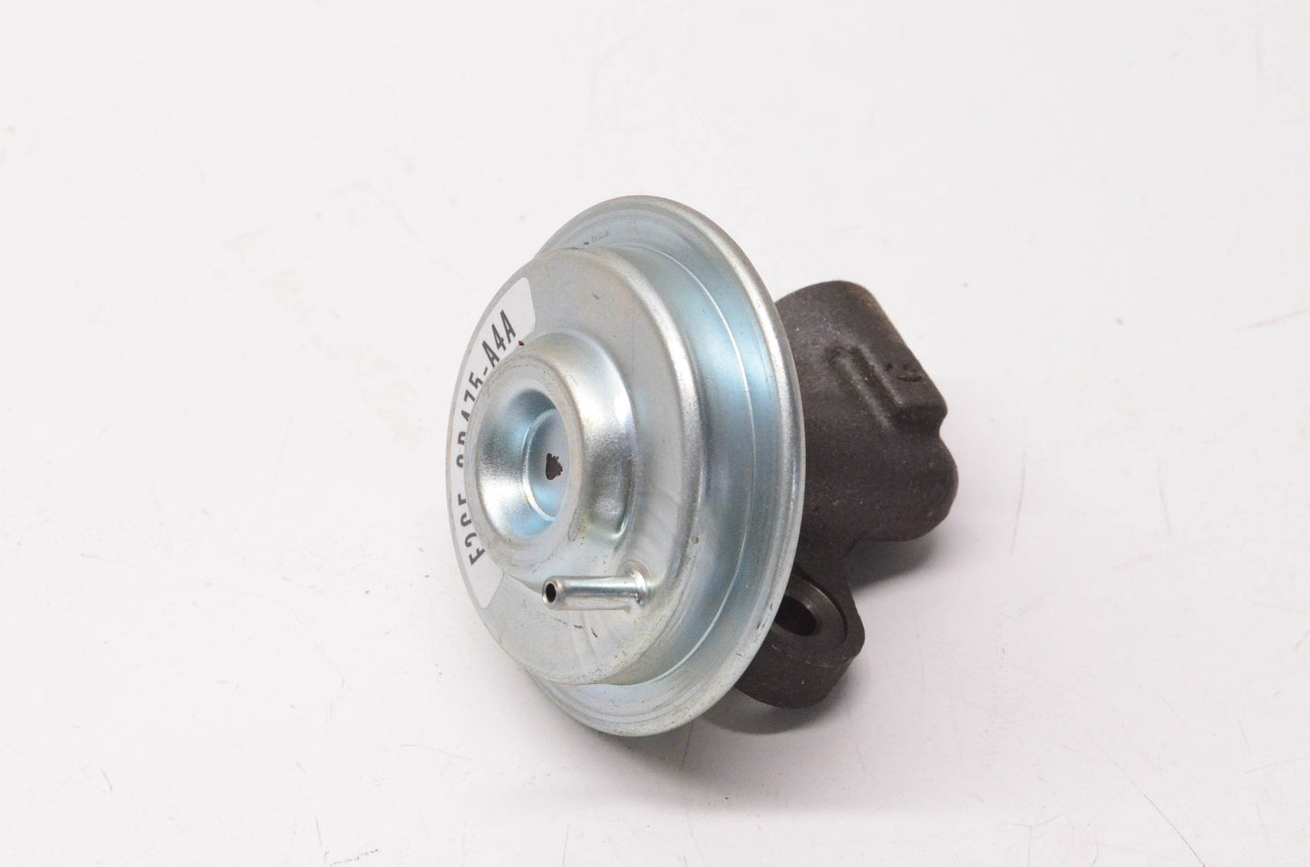 New OEM Ford CX-1425, F2CZ-9D475-A EGR Valve NOS
