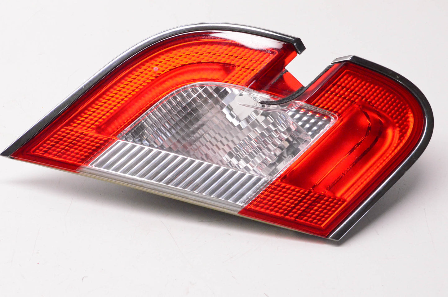 OEM Ford AG1Z-13405-K 2010-2012 Ford Taurus Driver's Side Tail Light