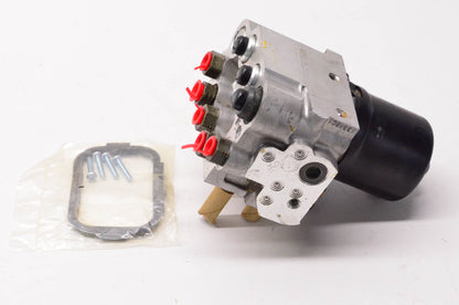 New OEM Ford 3C3Z-2V215-AARM Remanufactured ABS Control Unit NOS