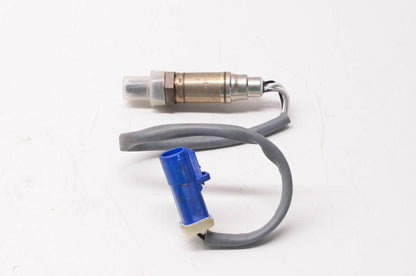 New OEM Ford F85Z-9G444-CA, 0 258 005 207/808 Bosch Oxygen Sensor NOS