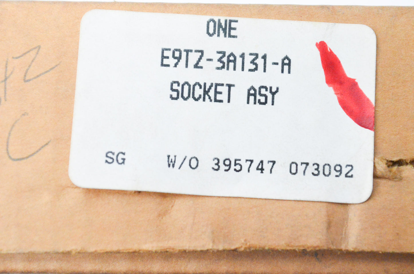 New OEM Ford E9TZ3A131A Bronco II Ranger Outer Tie Rod NOS