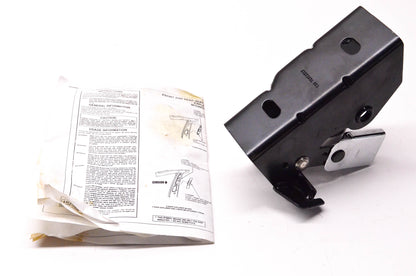 New OEM Ford 1995-1997 Ford Explorer Mountainer Rear Seat Belt Retainer NOS