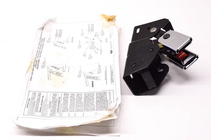New OEM Ford 1995-1997 Ford Explorer Mountainer Rear Seat Belt Retainer NOS