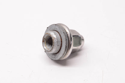 New OEM Ford XW4Z-1012-BA, 3WYZ-1012-AA 2000-2006 Lincoln LS Lug Nut NOS