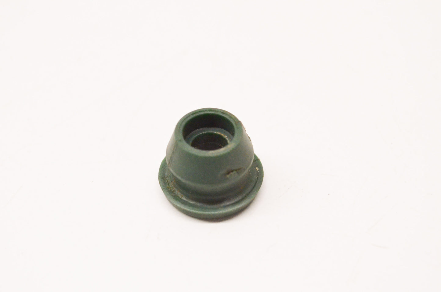 New OEM Ford EOBZ7341B Rubber Insulator NOS