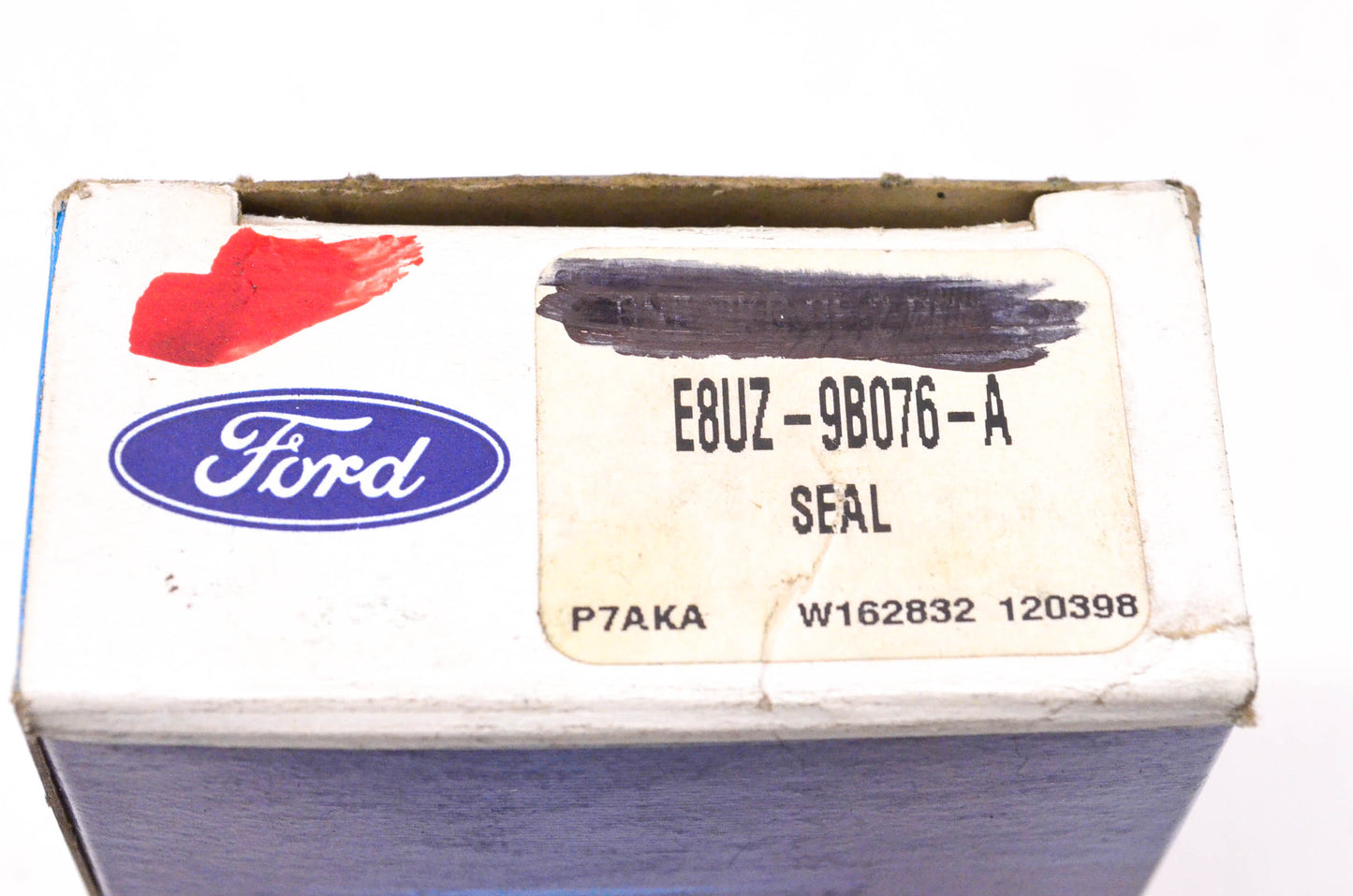 New OEM Ford 1993-1998 Lincoln Mark VIII 4.6L V8 Vapor Valve Seal NOS