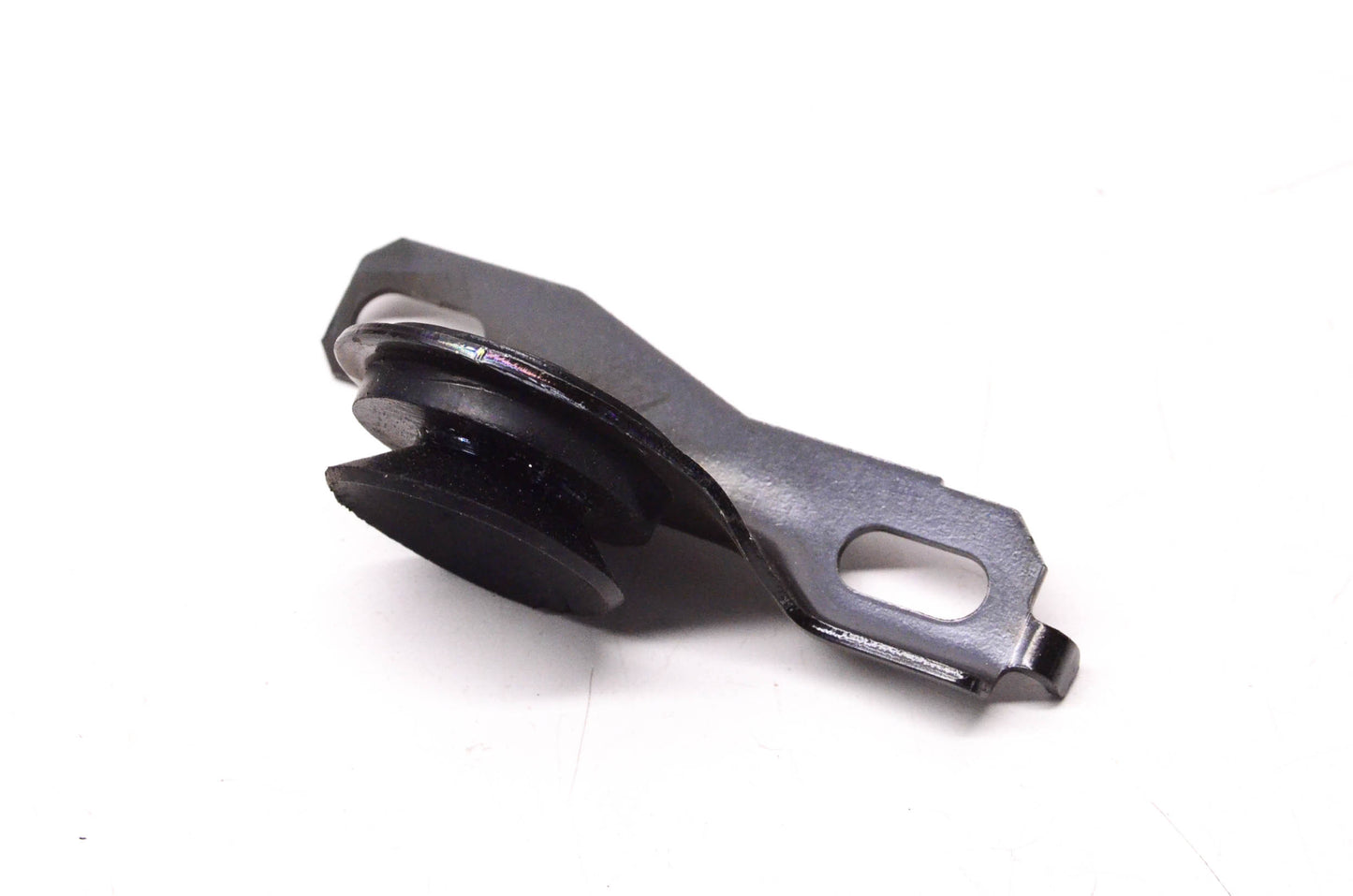 New OEM Ford 1989-1990 Ford Taurus Upper Right Hand Radiator Support Bracket NOS