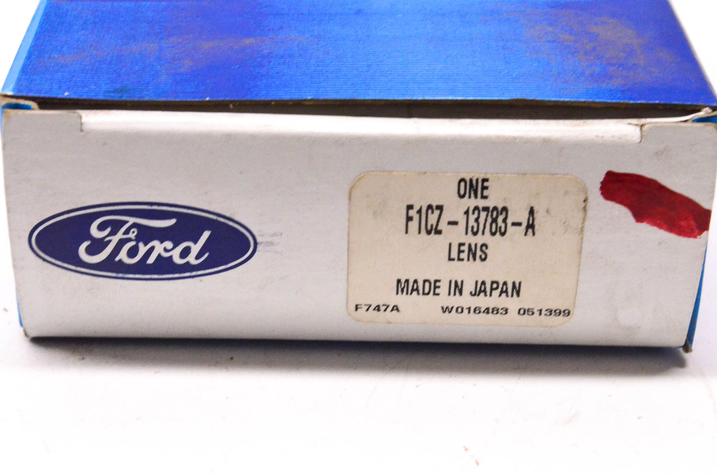 New OEM Ford 1991-2003 Ford Escort 1991-1999 Mercury Tracer Dome Light Lens NOS