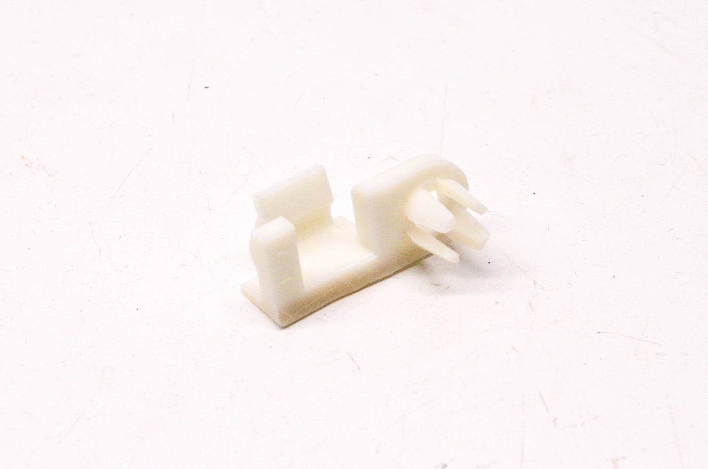 New OEM Ford 1980-1991 Ford E Series Van Hood Prop Rod Retaining Clip NOS