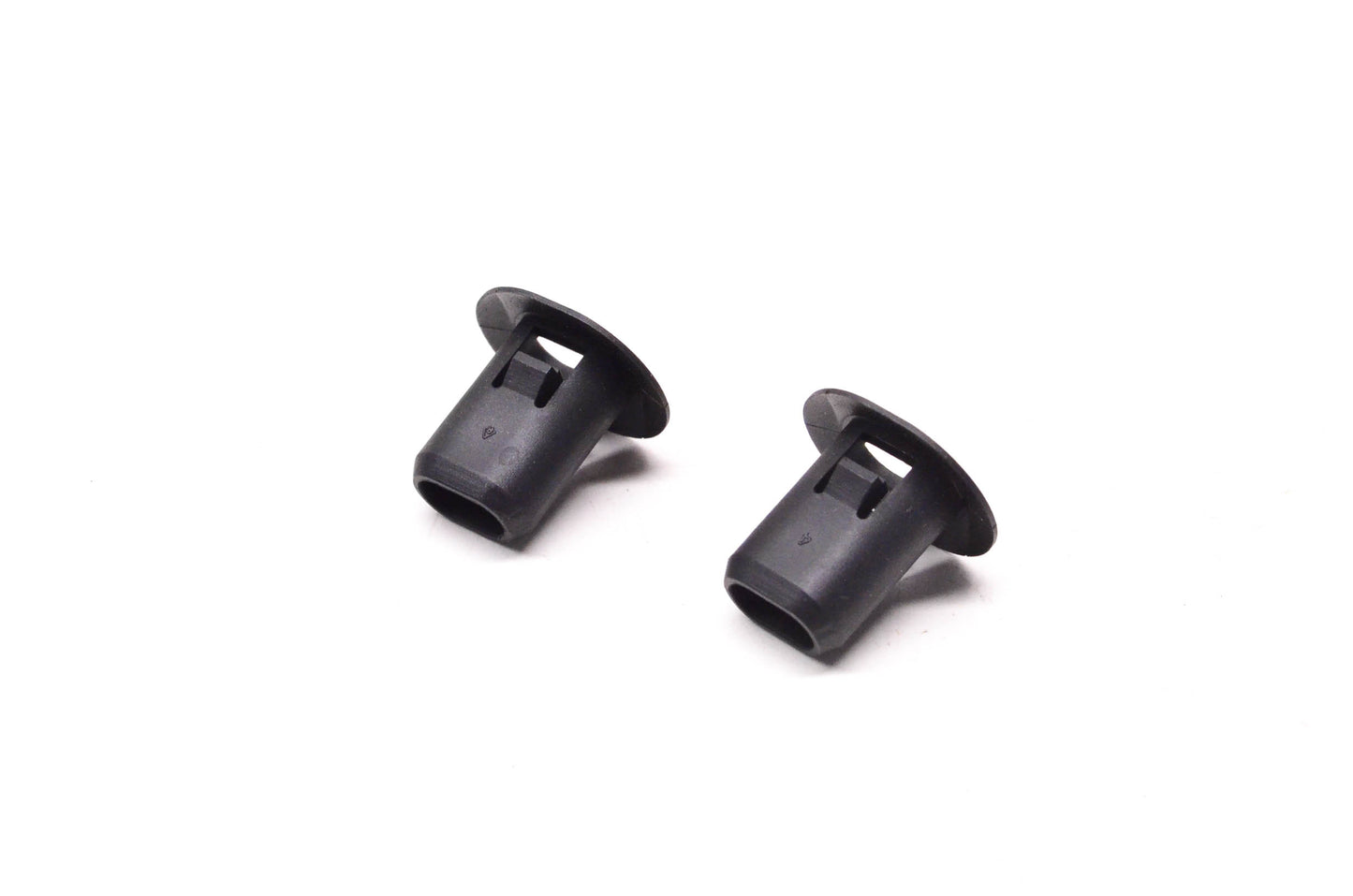 New OEM Ford F50Y-14603-A 2008-2017 Ford Expedition Headlight Housing Grommets Qty 2 NOS