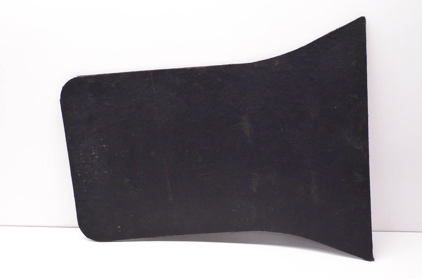 New OEM Ford D2TZ-16A550-A Wheel Splash Guard Mud Flap NOS