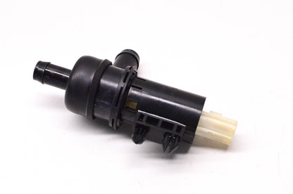 New OEM Ford 05 Ford F-250,350,450,550 Super Duty Vapor Canister Purge Solenoid