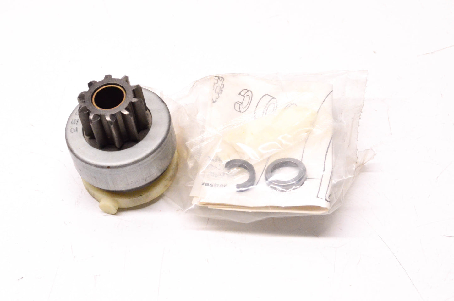 New OEM Ford F5DZ-11350-A, SD-337, E90Z-11350-A Ford Starter Motor Drive Kit NOS