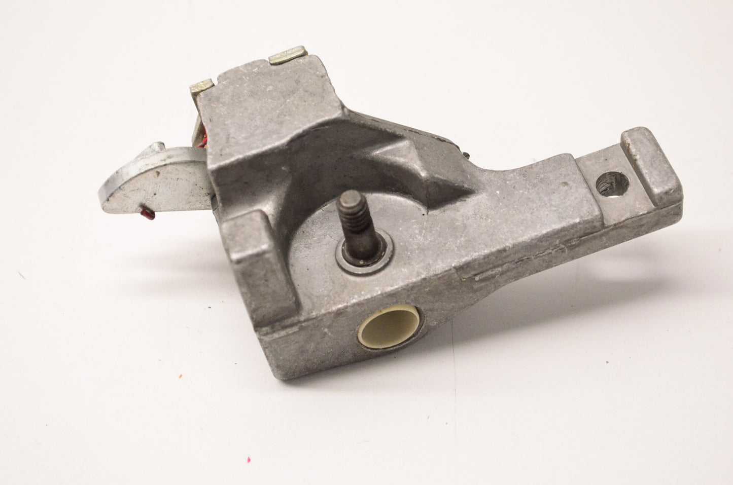 New OEM Ford E4UZ12268B42A Housing & Lever Assembly NOS