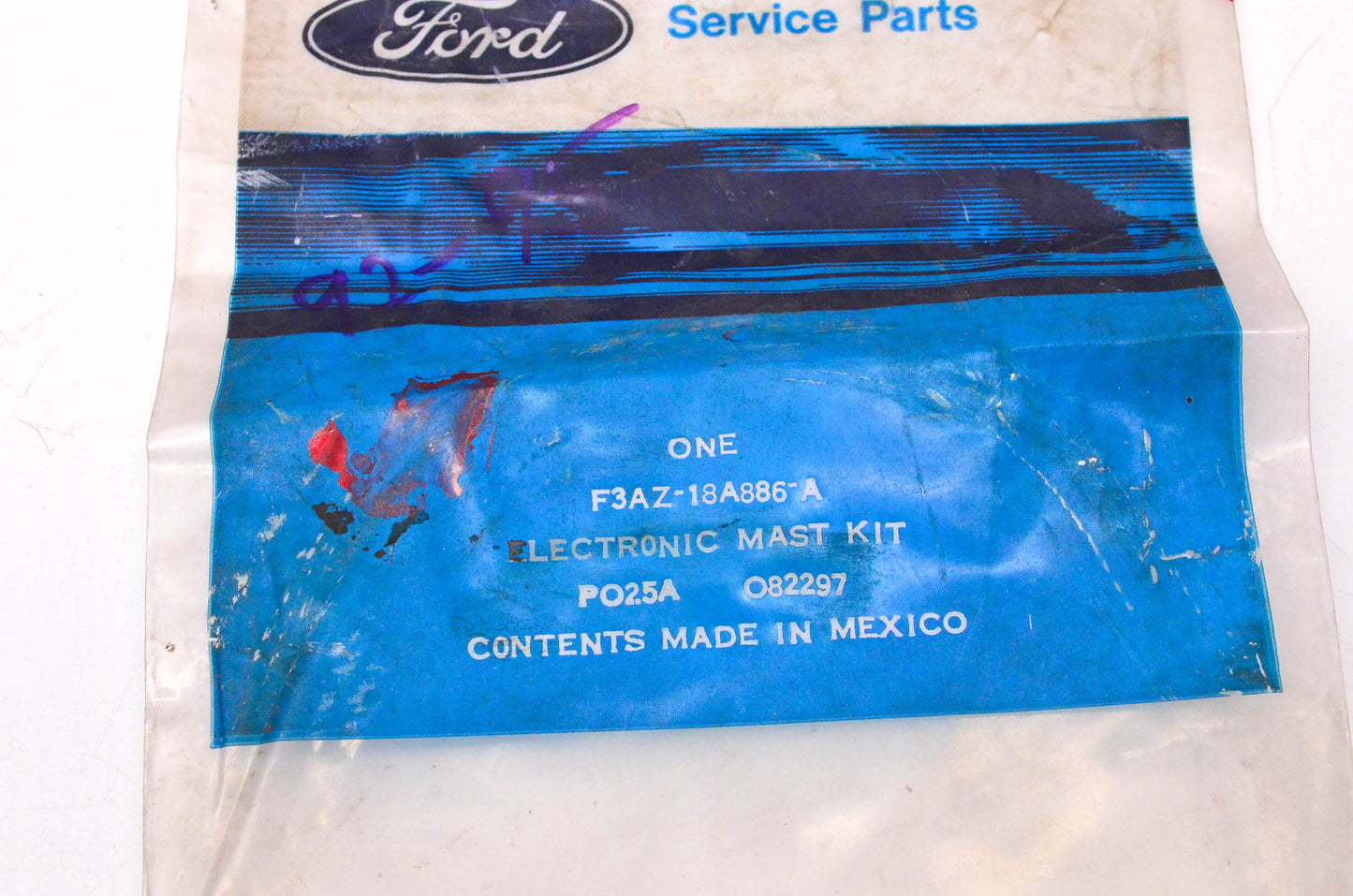 New OEM Ford F3AZ-18A886-A Ford Antenna Mast Kit NOS