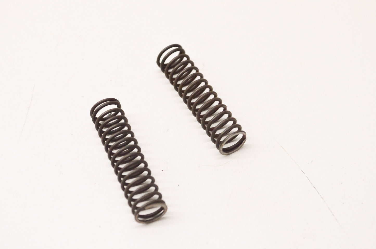 New OEM Ford E7TZ7234A Spring Clip Qty 2 NOS