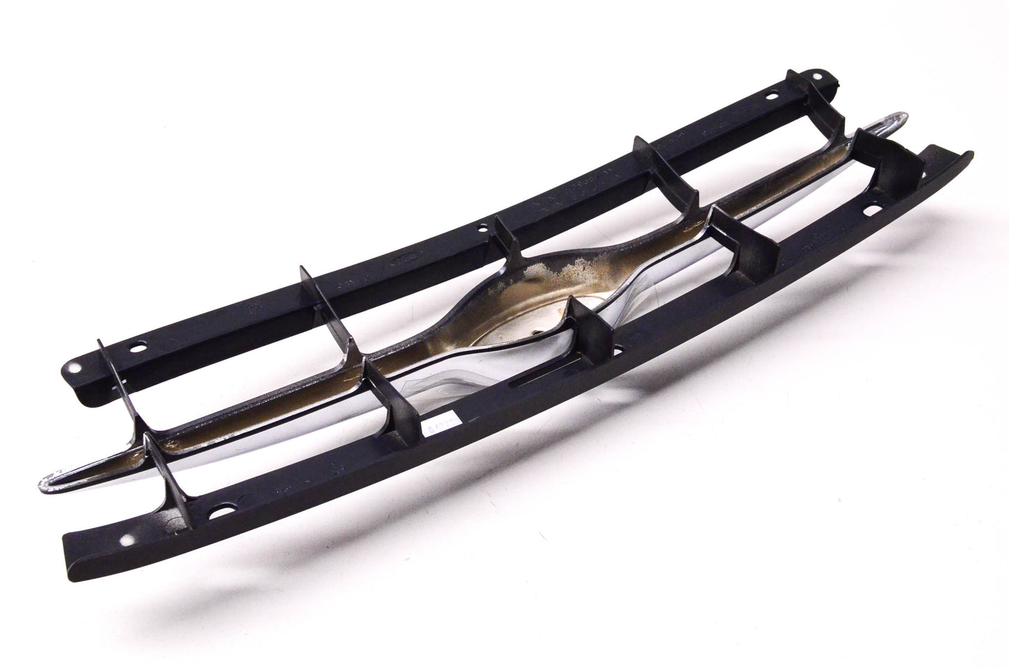 New OEM Ford F8DZ-17B968-AA 1998-1999 Taurus Grille NOS