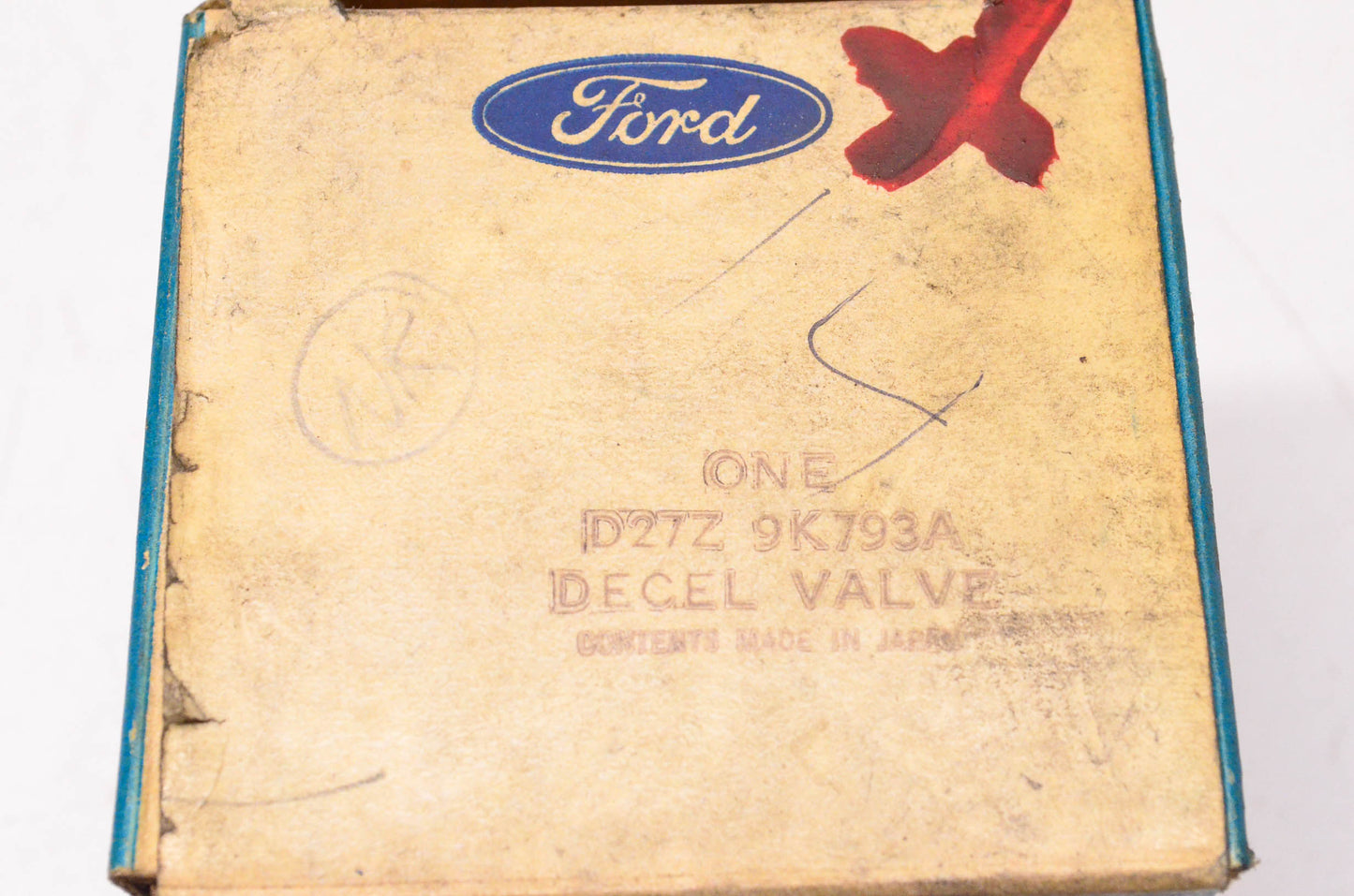 New OEM Ford D27Z-9K793-A 1972 Courier Truck Deceleration Valve NOS