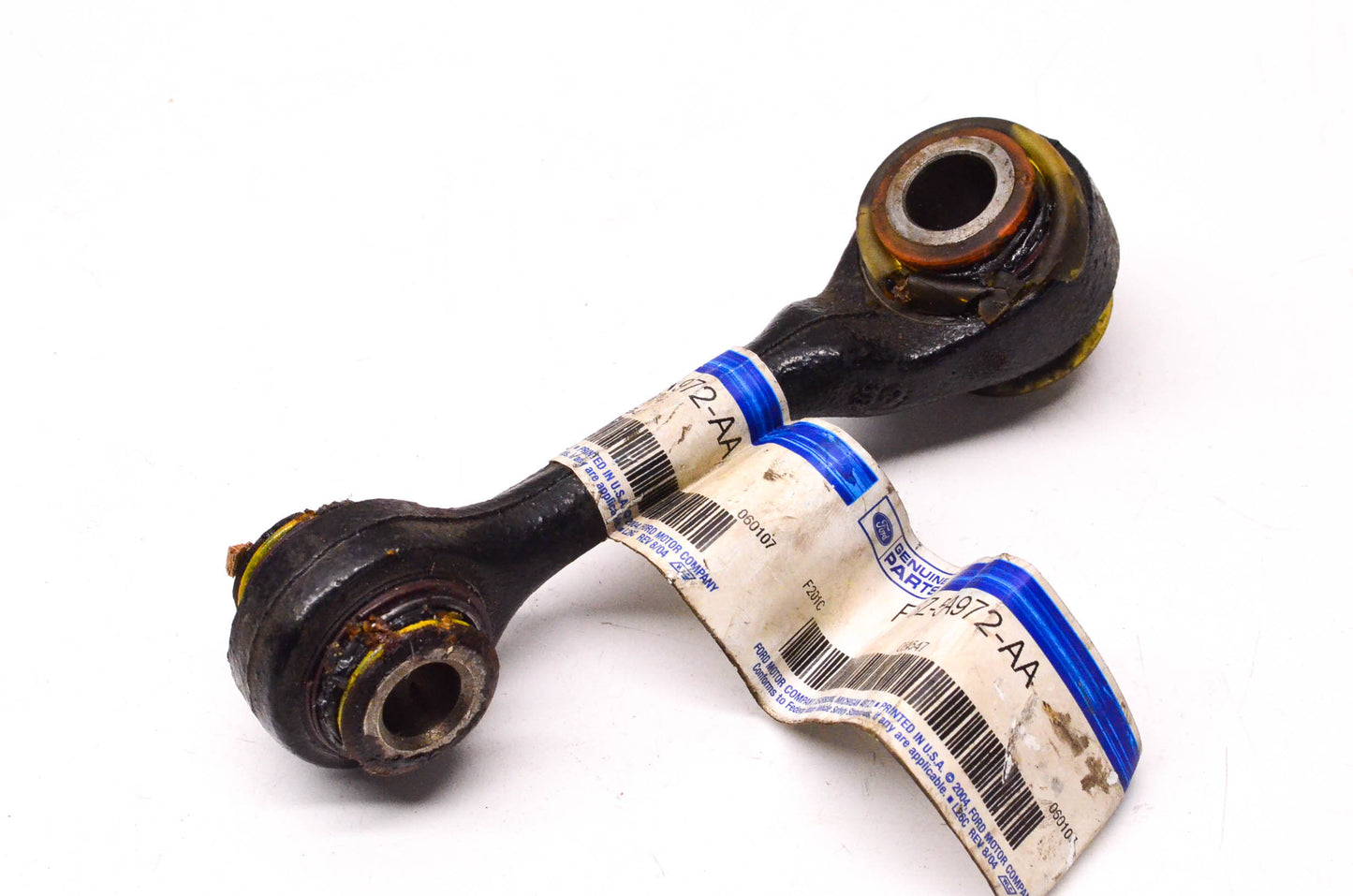New OEM Ford F7SZ-5A972-AA 1997 Thunderbird Mercury Cougar Compensator Link NOS
