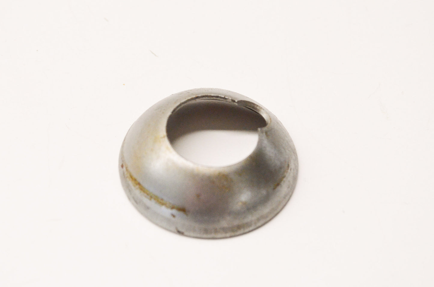 New OEM Ford E2TZ7228E Retainer Cap NOS